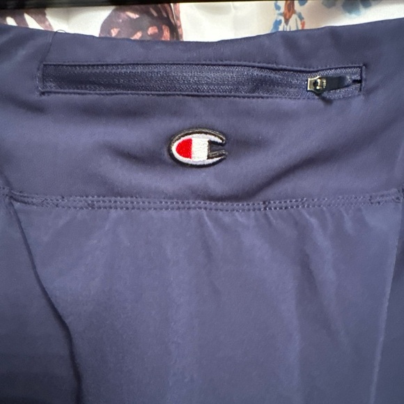 Champion Women’s City Flounce Navy Skort - Picture 3 of 9